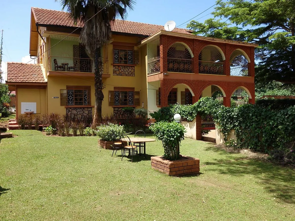 Bridgeway Guest House Jinja 3*,
